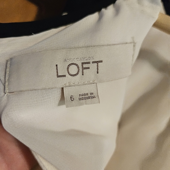 Loft Dress - Picture 2 of 3